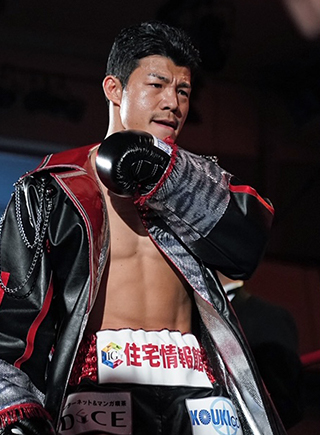 mysoleファミリーに元プロボクサーの亀田興毅さんが加わりました。
